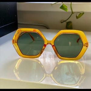 Urban Outfitters | Retro sunglasses